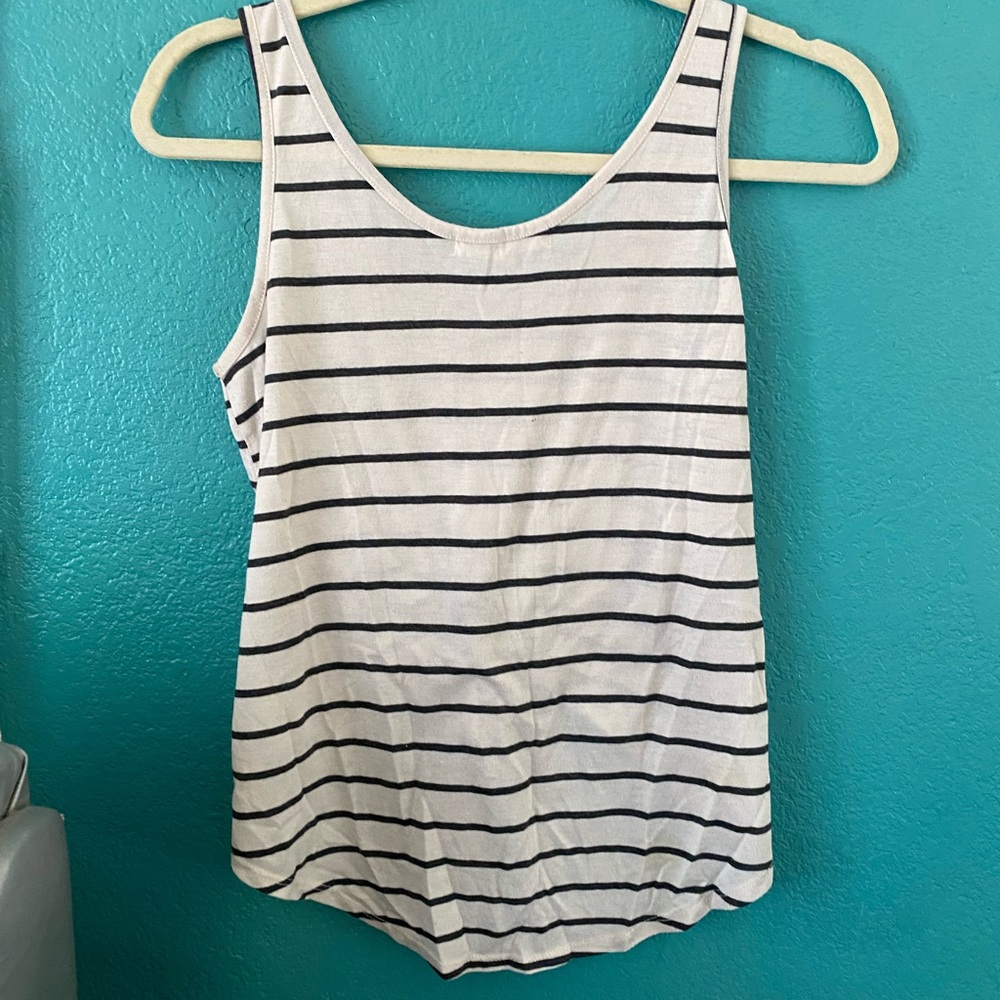 Striped crop top - Picture 3 of 3